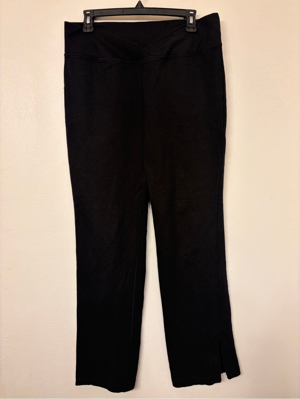Patagonia Women’s Black Cross Over Pants With Slits Organic Cotton Blend Size M